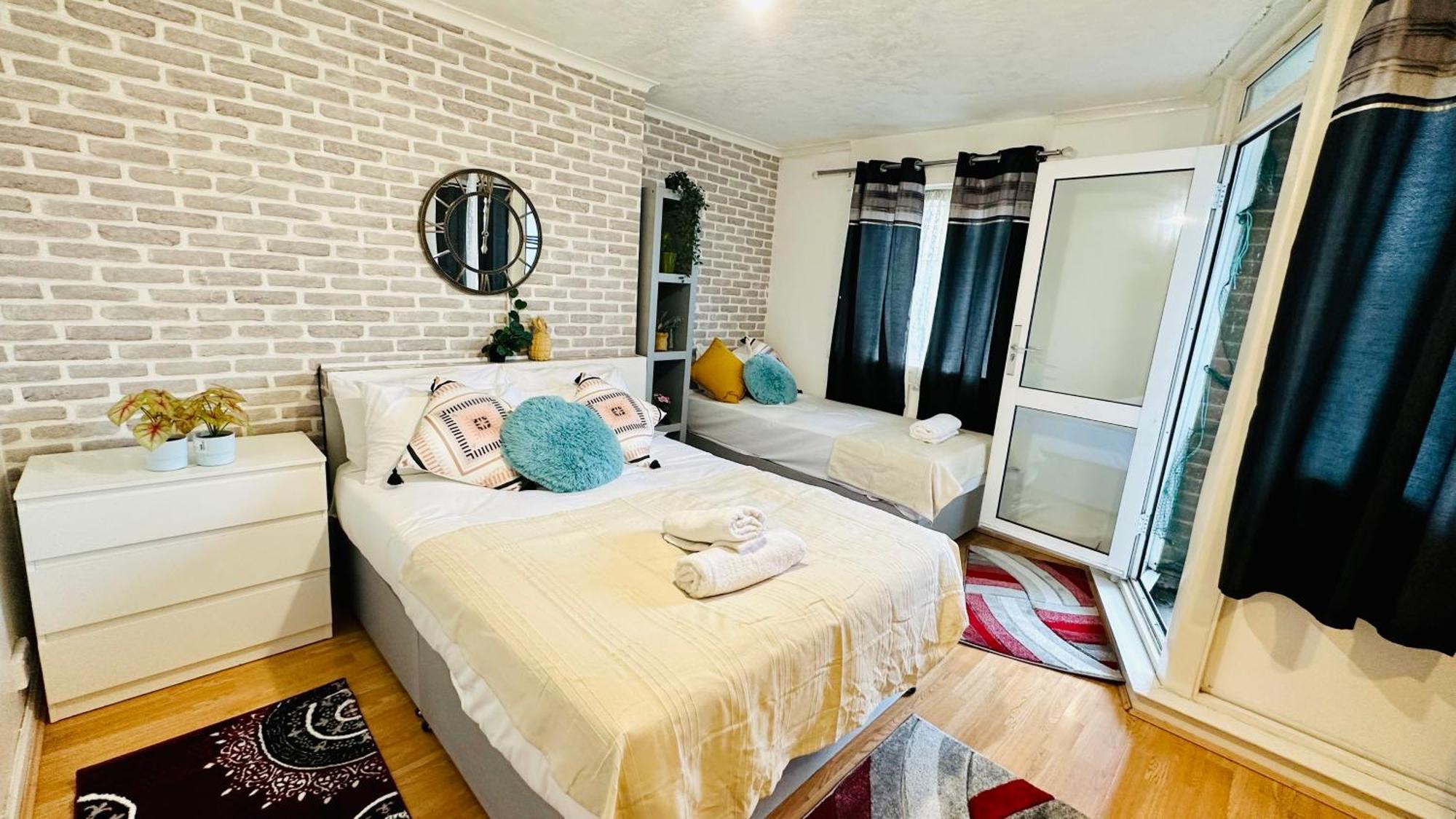 Whites Inn Londra Dış mekan fotoğraf